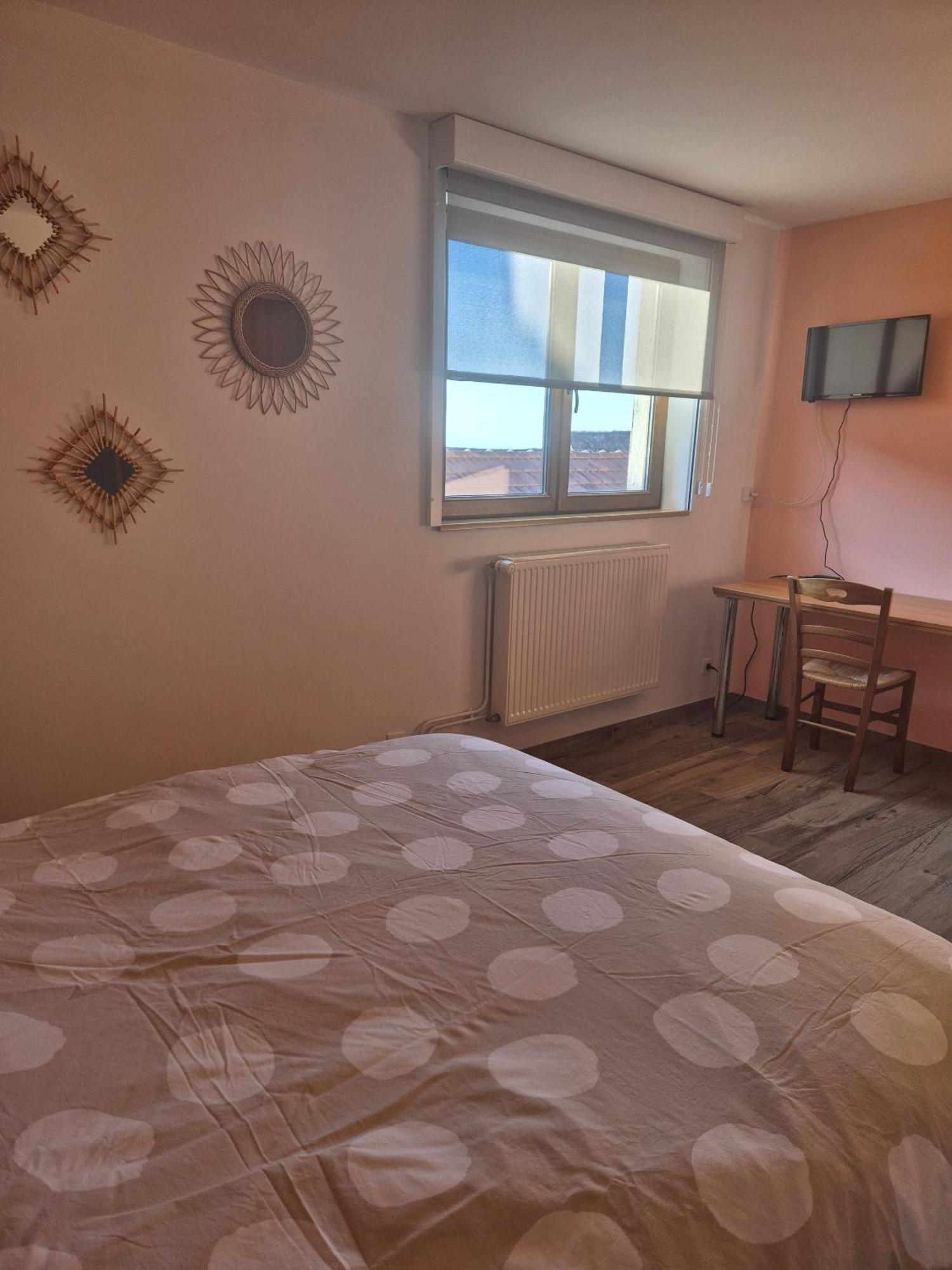 Chambres Thirion Сен-Иполит Стая снимка
